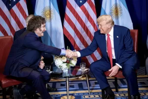 Para un banco inglés la ayuda de Trump es un «truco de campaña electoral»